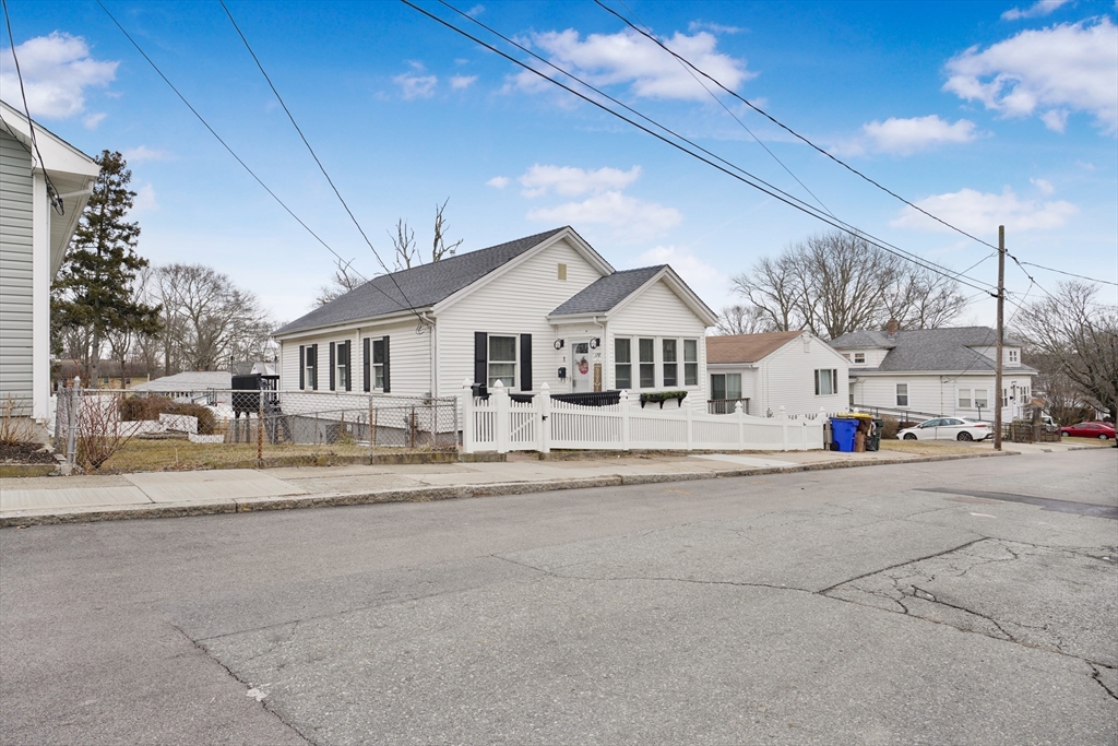 178 Reney Street Fall River, MA 02723 - Photo 1 of 26 Gallery Image 1