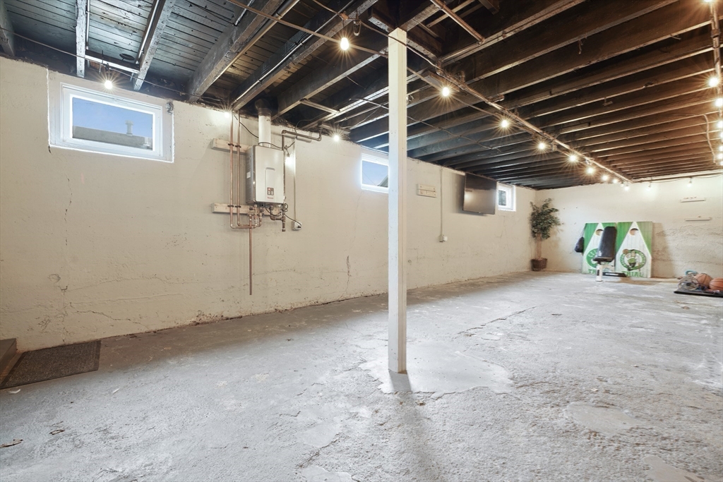 178 Reney Street Fall River, MA 02723 - Photo 24 of 26 Gallery Image 24