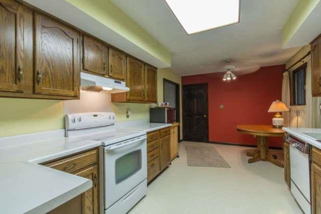 2413 West Ellsworth Road Bloomington, IN 47404 - Photo 4 of 25