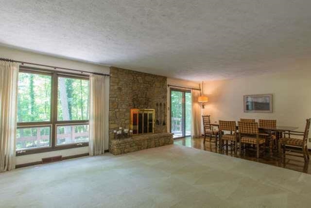 2413 West Ellsworth Road Bloomington, IN 47404 - Photo 7 of 25