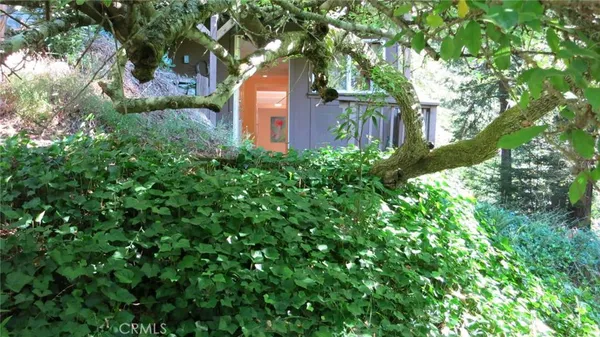 $1,130 | 21455 Delta Way, Unit 1, Monte Rio, CA 95462