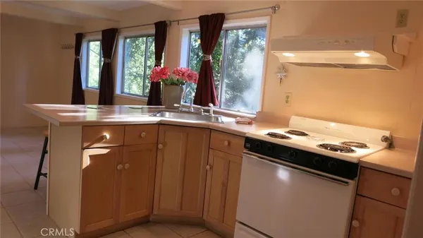 $1,130 | 21455 Delta Way, Unit 1, Monte Rio, CA 95462