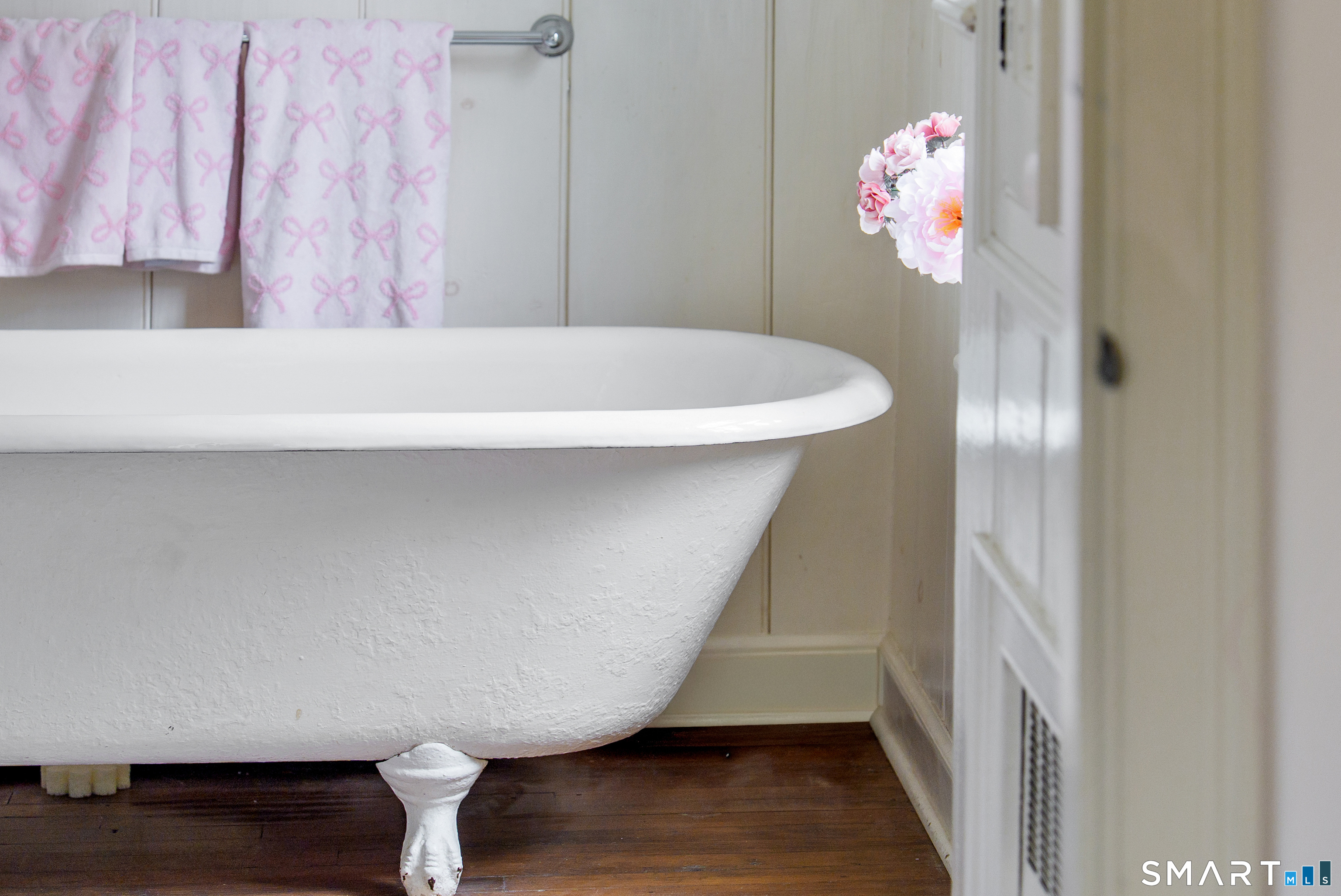 313 Umpawaug Road Redding, CT 06896 - Photo 28 of 40