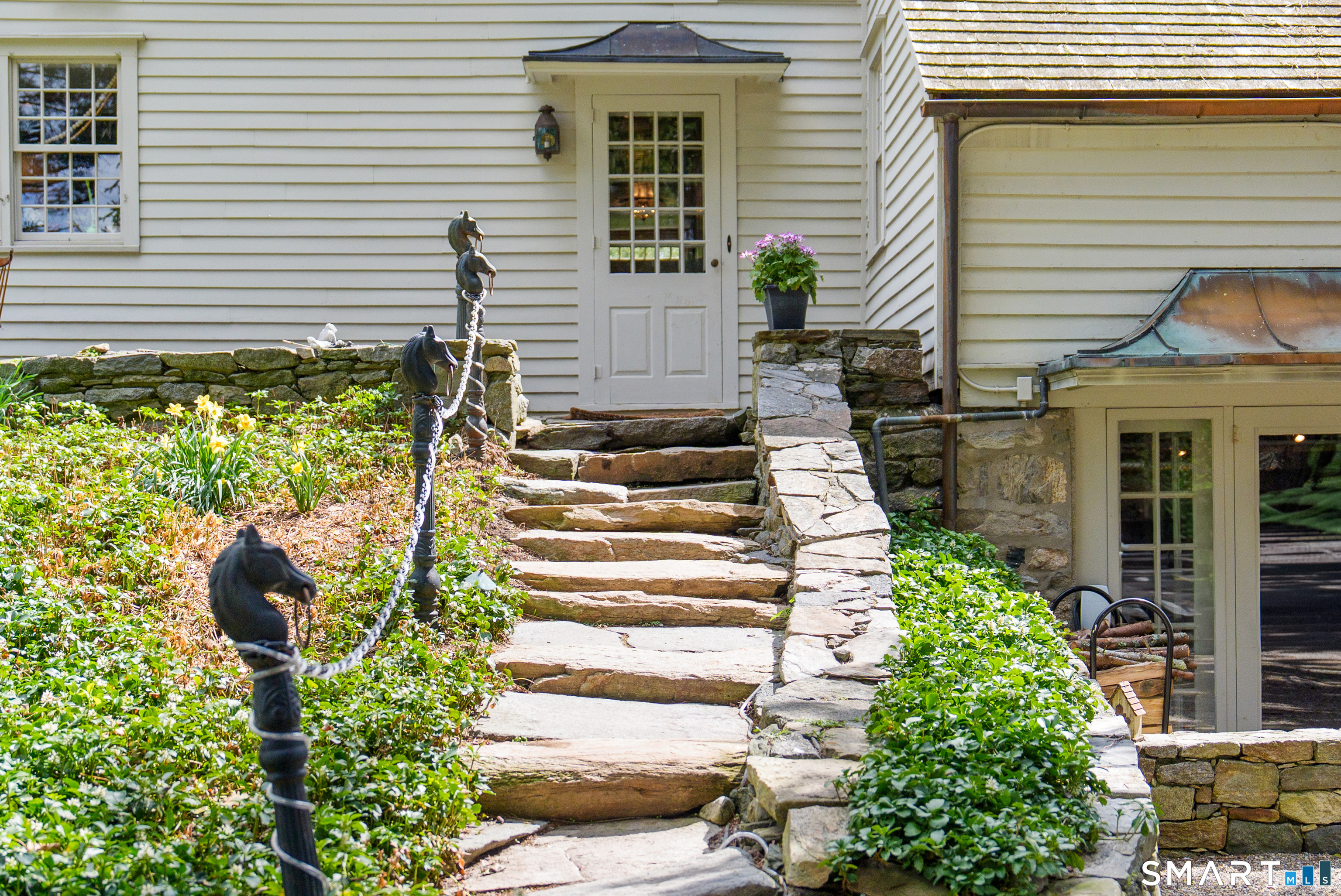 313 Umpawaug Road Redding, CT 06896 - Photo 32 of 40