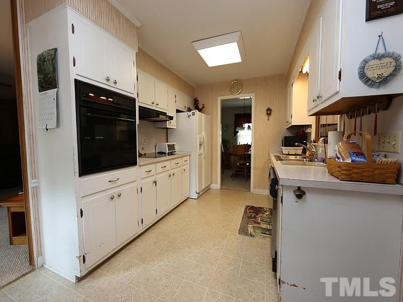 3905 Garrett Road Durham, NC 27707 - Photo 5 of 12 Gallery Image 5