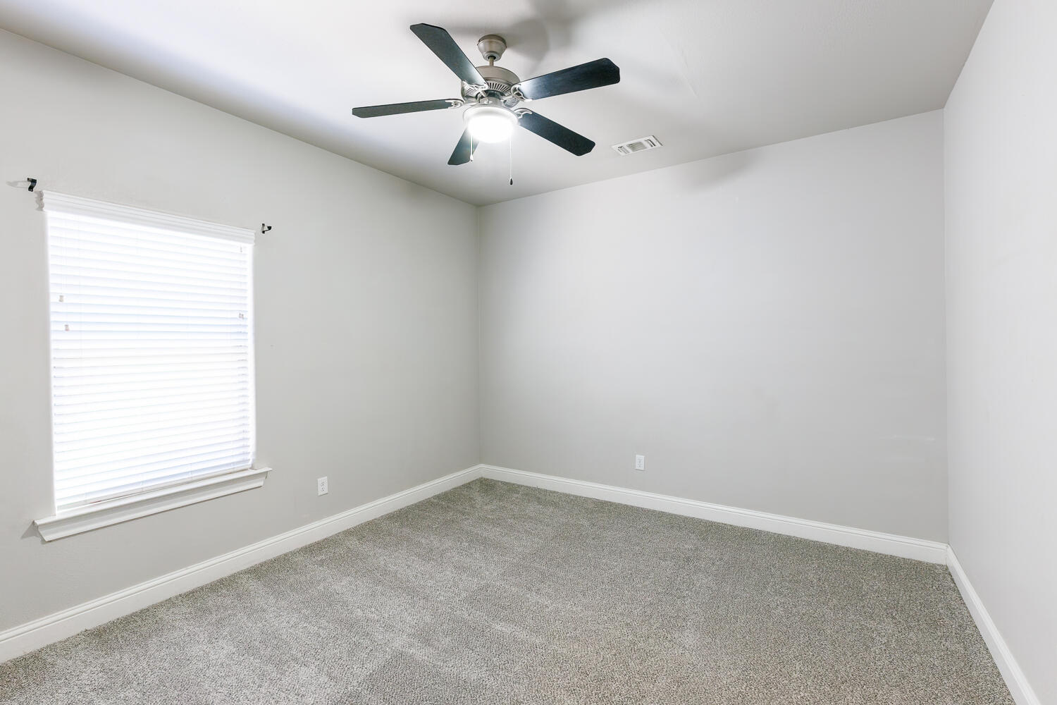 7605 86th Street Lubbock, TX 79424 - Photo 40 of 49 Fourth Bedroom