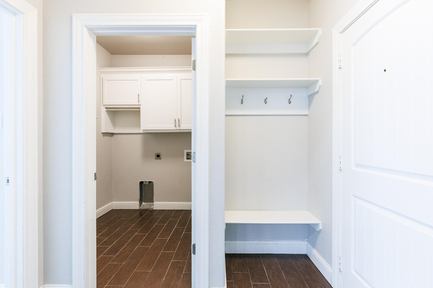 7605 86th Street Lubbock, TX 79424 - Photo 43 of 49 Mud Room