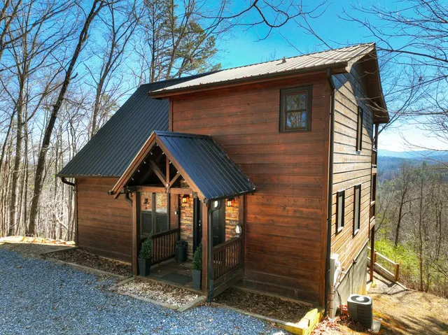 $725,000 | 78 Brass Hill Road, Blue Ridge, GA 30513