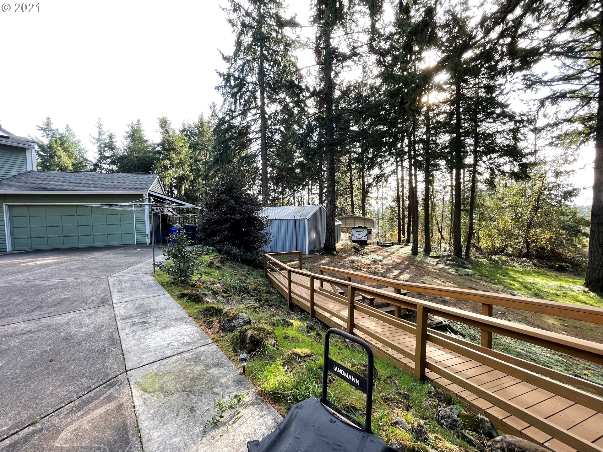 24521 South Newkirchner Road Oregon City, OR 97045 - Photo 23 of 24 Gallery Image 23