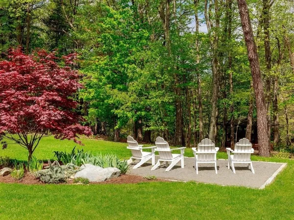 $1,925,000 | 37 Cottage Circle, Unit 37, Dedham, MA 02026
