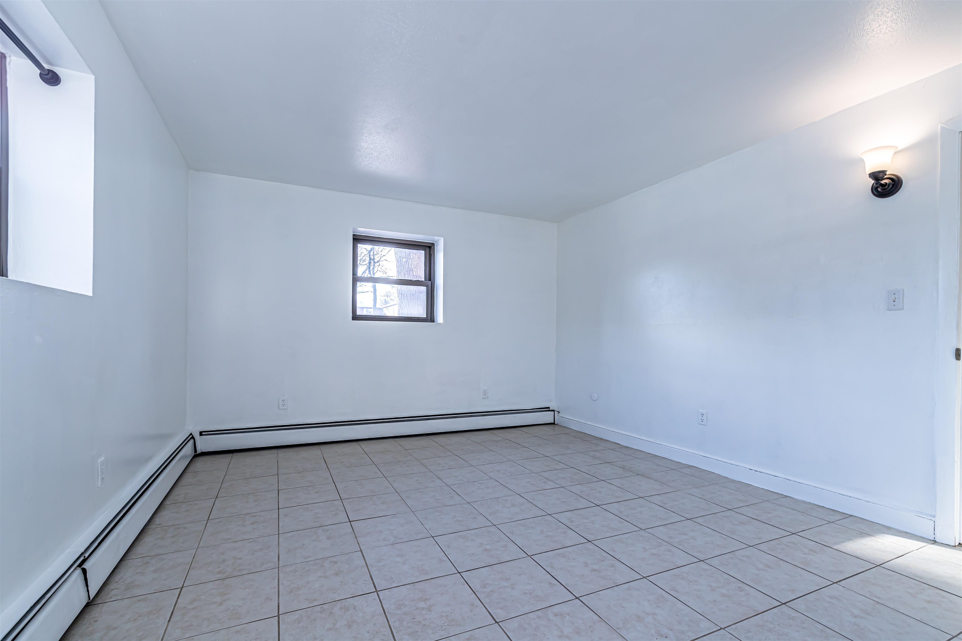4 Brook Road, Unit 3 Salem, NH 03079 - Photo 22 of 31 Gallery Image 22