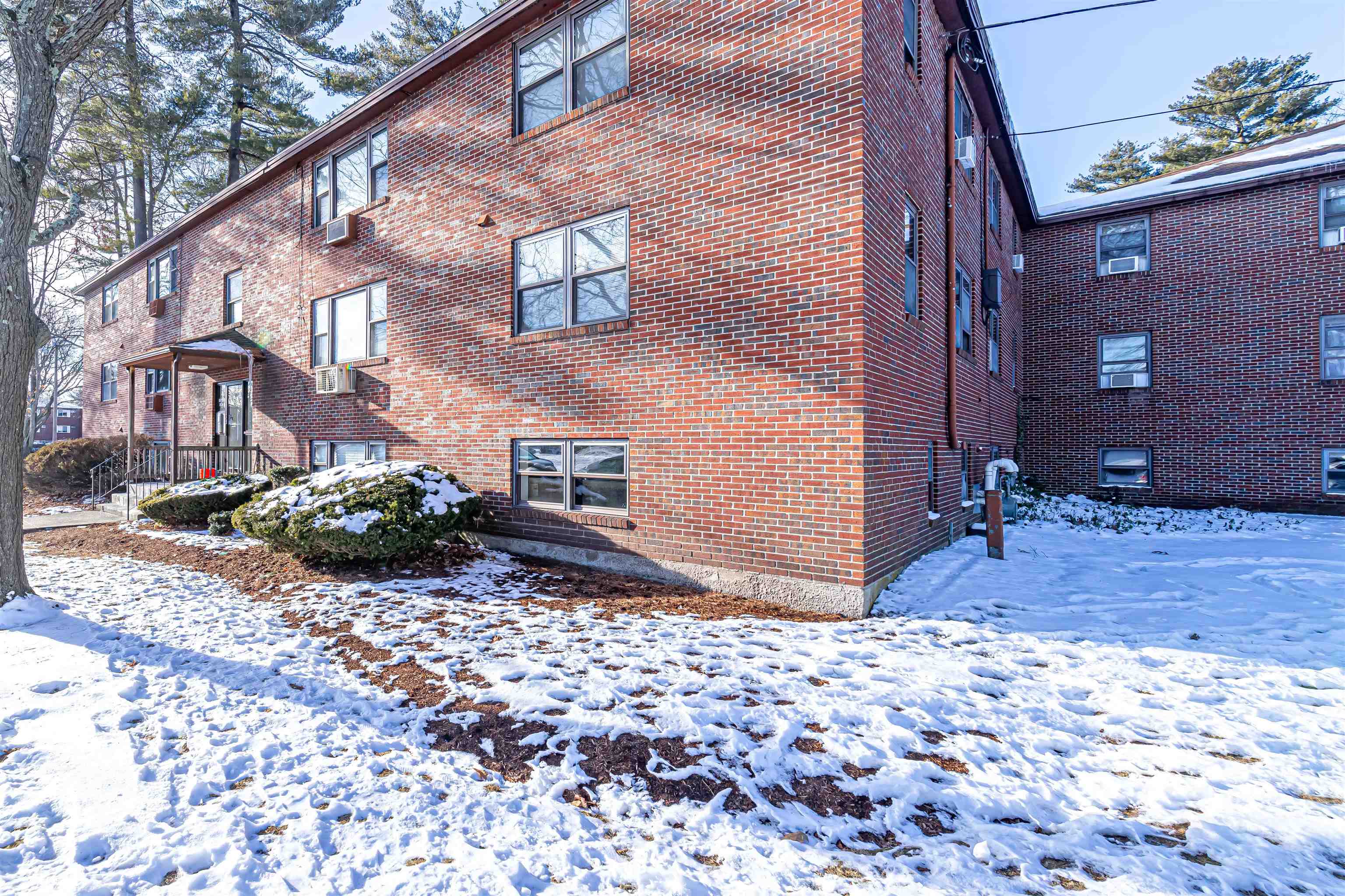 4 Brook Road, Unit 3 Salem, NH 03079 - Photo 25 of 31 Gallery Image 25