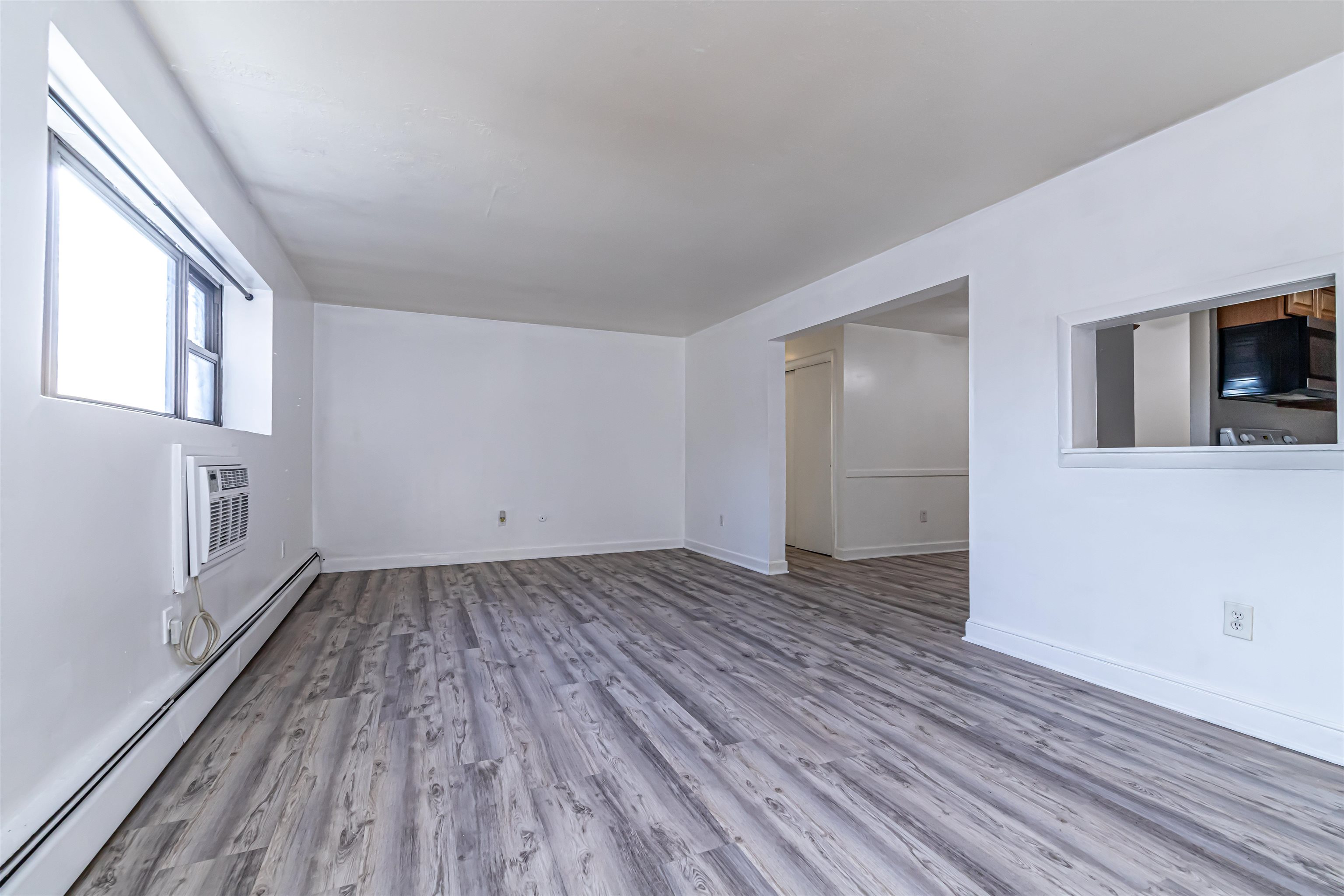 4 Brook Road, Unit 3 Salem, NH 03079 - Photo 5 of 31 Gallery Image 5