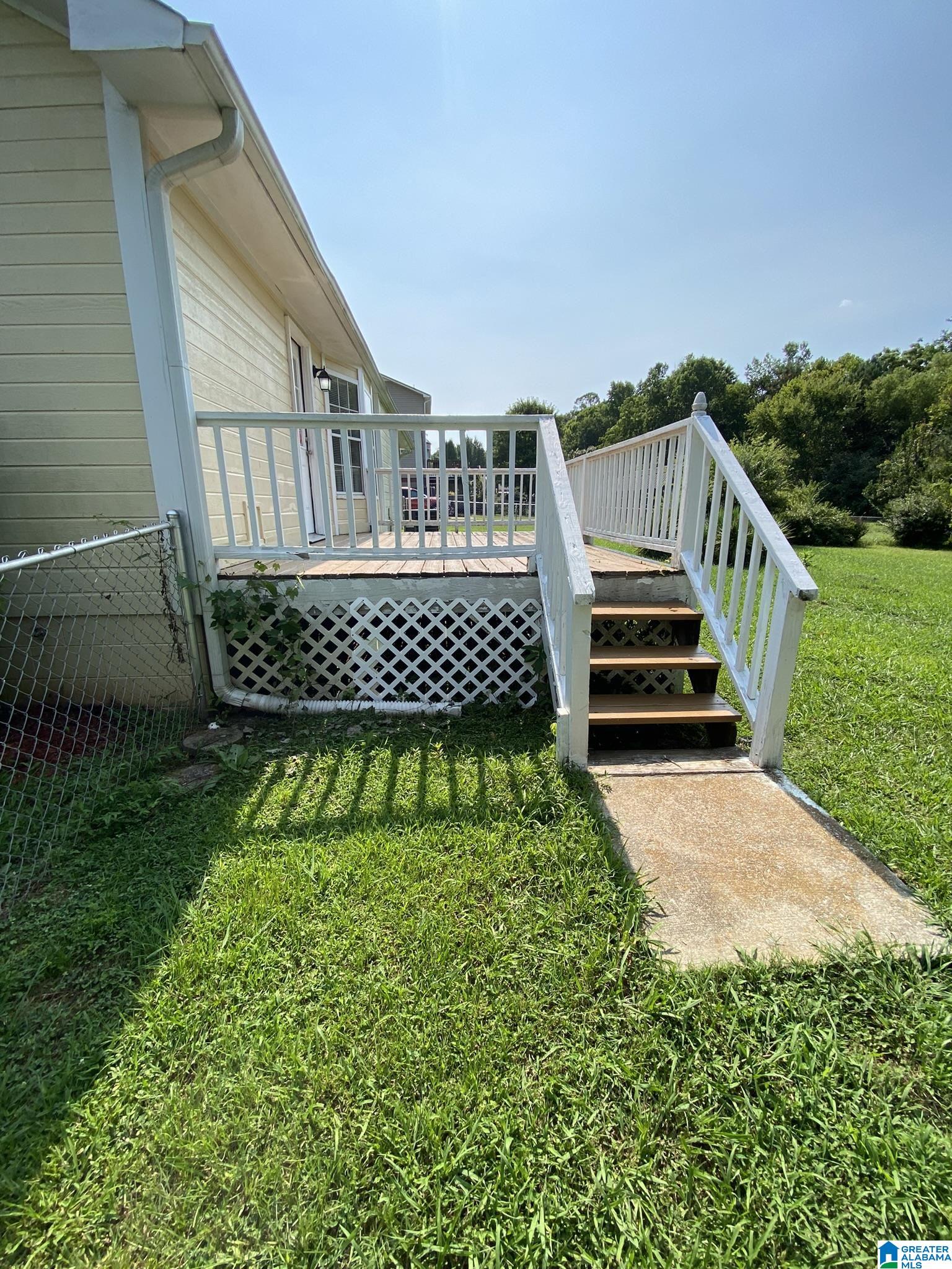 44 Lisa Lane Springville, AL 35146 - Photo 2 of 15
