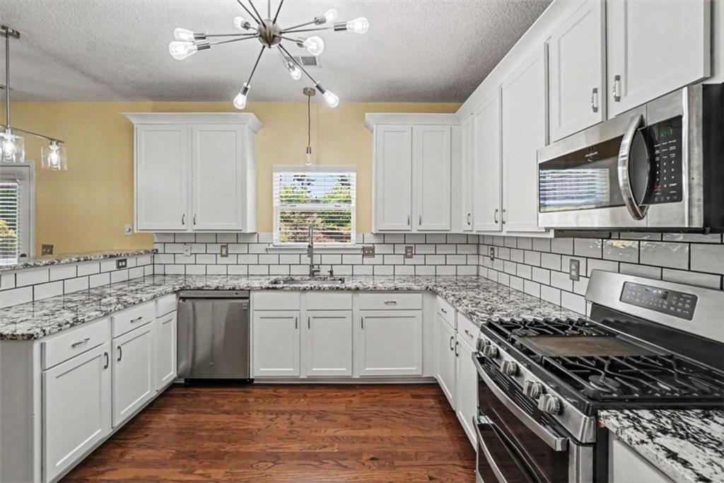 348 Darbys Run Court Hiram, GA 30141 - Photo 7 of 26