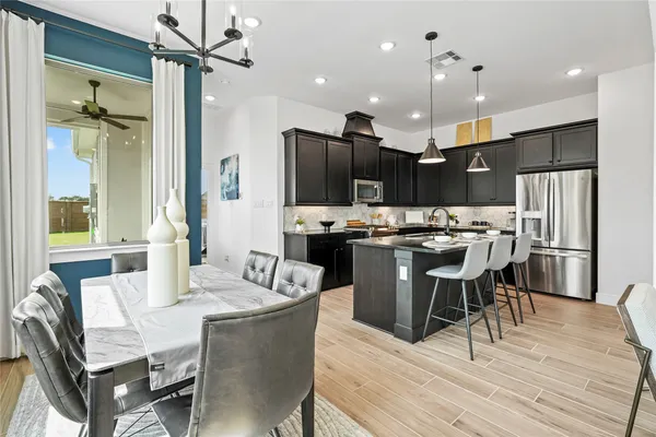 $393,365 | 5318 Majestic Court, Manvel, TX 77578