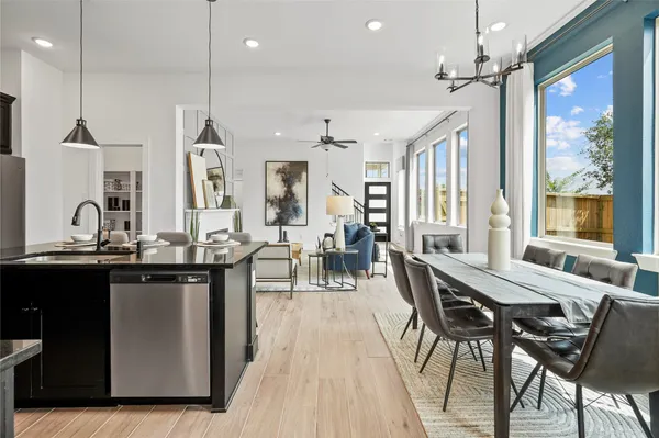 $393,365 | 5318 Majestic Court, Manvel, TX 77578