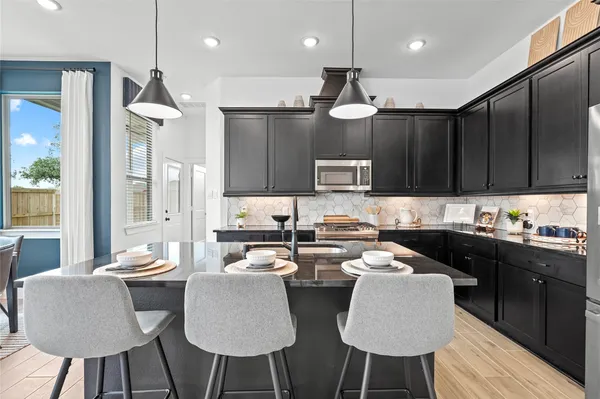 $393,365 | 5318 Majestic Court, Manvel, TX 77578