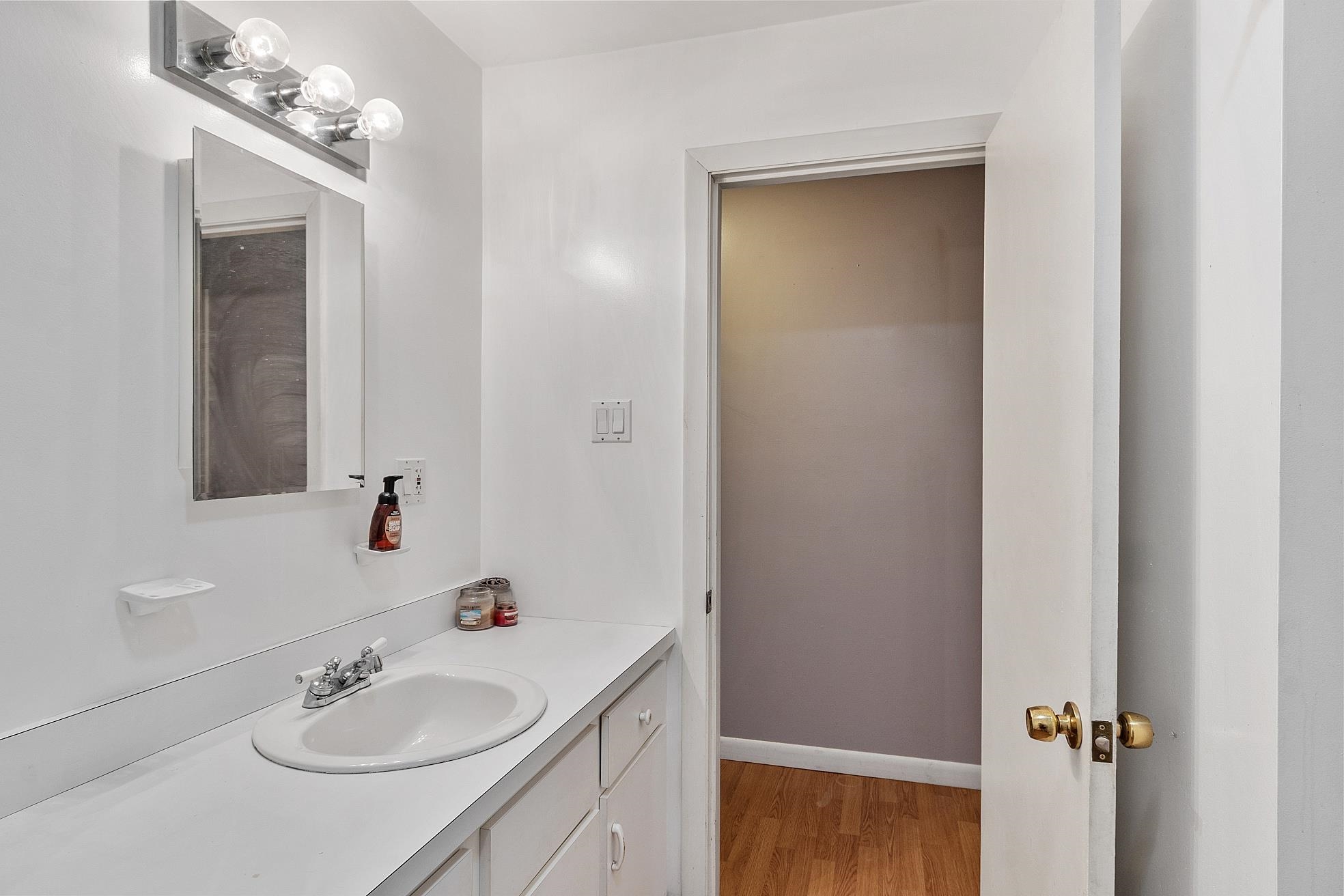 109 Main Street Raymond, NH 03077 - Photo 32 of 53 Gallery Image 32