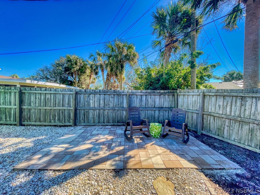 37 Ocean Shore Drive Ormond Beach, FL 32176 - Photo 39 of 50 a view of a backyard with a patio
