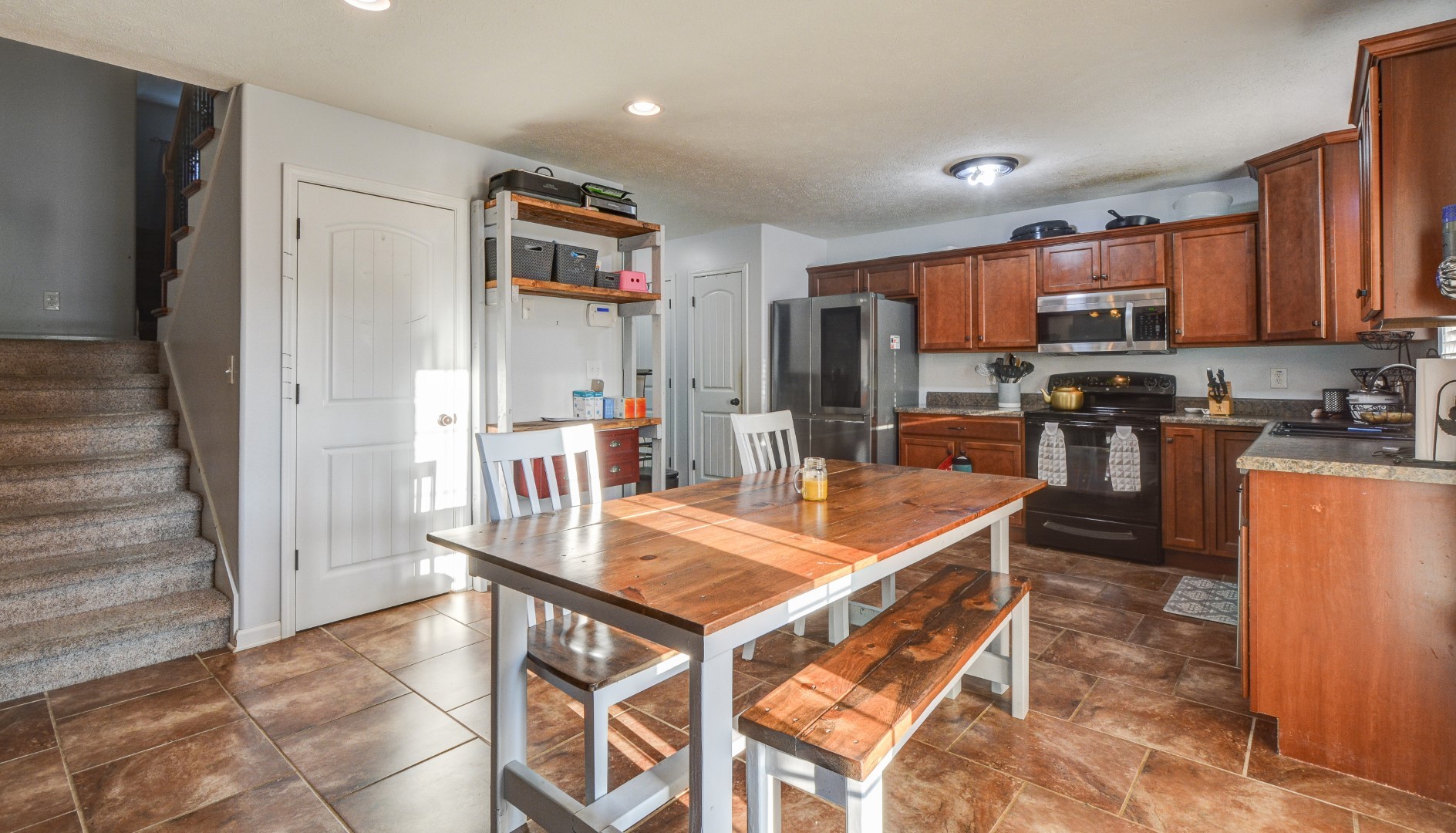 1960 Patton Road Clarksville, TN 37042 - Photo 9 of 43 Gallery Image 9