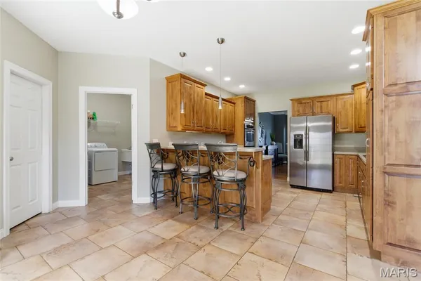 $799,000 | 251 Lake Forest Drive, Troy, MO 63379