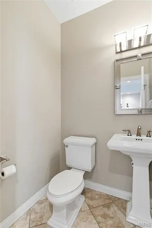 $799,000 | 251 Lake Forest Drive, Troy, MO 63379