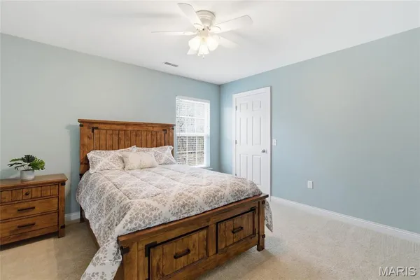 $799,000 | 251 Lake Forest Drive, Troy, MO 63379