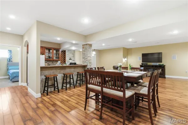 $799,000 | 251 Lake Forest Drive, Troy, MO 63379