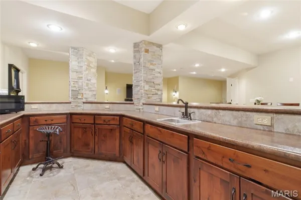 $799,000 | 251 Lake Forest Drive, Troy, MO 63379