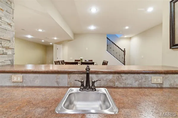 $799,000 | 251 Lake Forest Drive, Troy, MO 63379