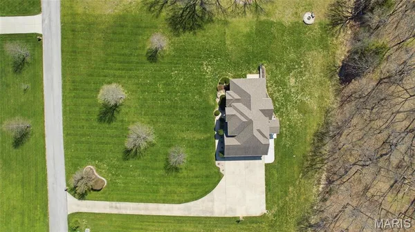 $799,000 | 251 Lake Forest Drive, Troy, MO 63379