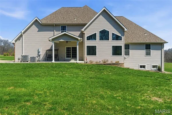 $799,000 | 251 Lake Forest Drive, Troy, MO 63379