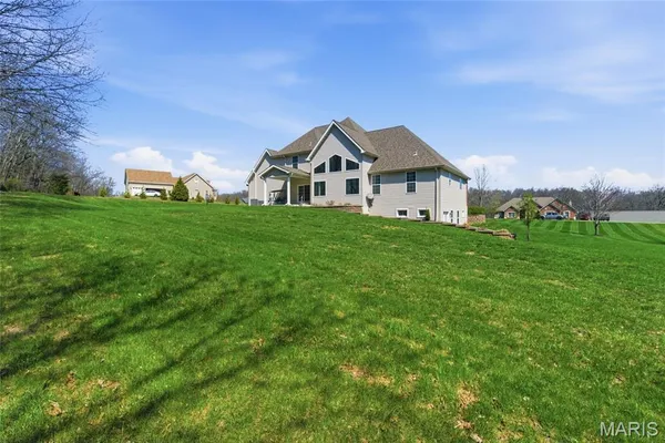 $799,000 | 251 Lake Forest Drive, Troy, MO 63379