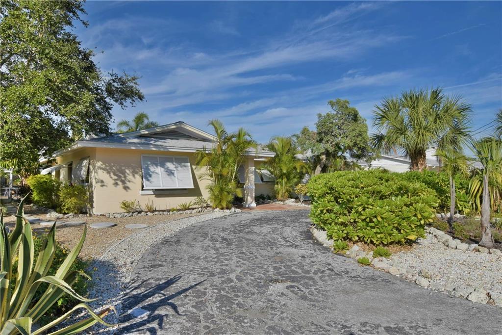 10324 Spoonbill Road West Bradenton, FL 34209 - Photo 1 of 1