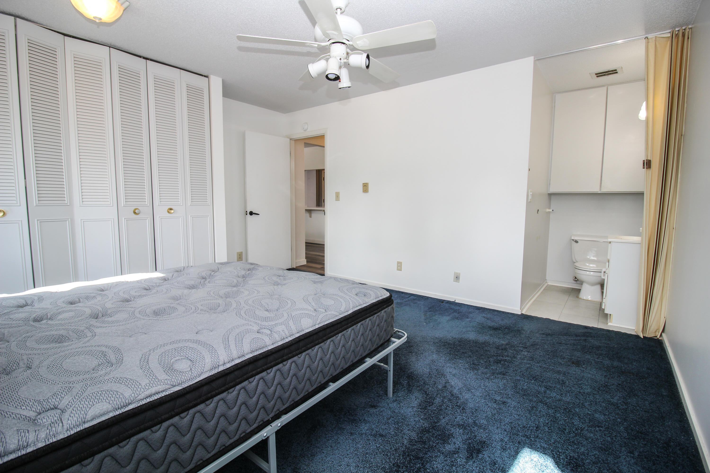 173 East Michigan Avenue, Unit 203B Three Rivers, MI 49093 - Photo 11 of 23 E Michigan-9
