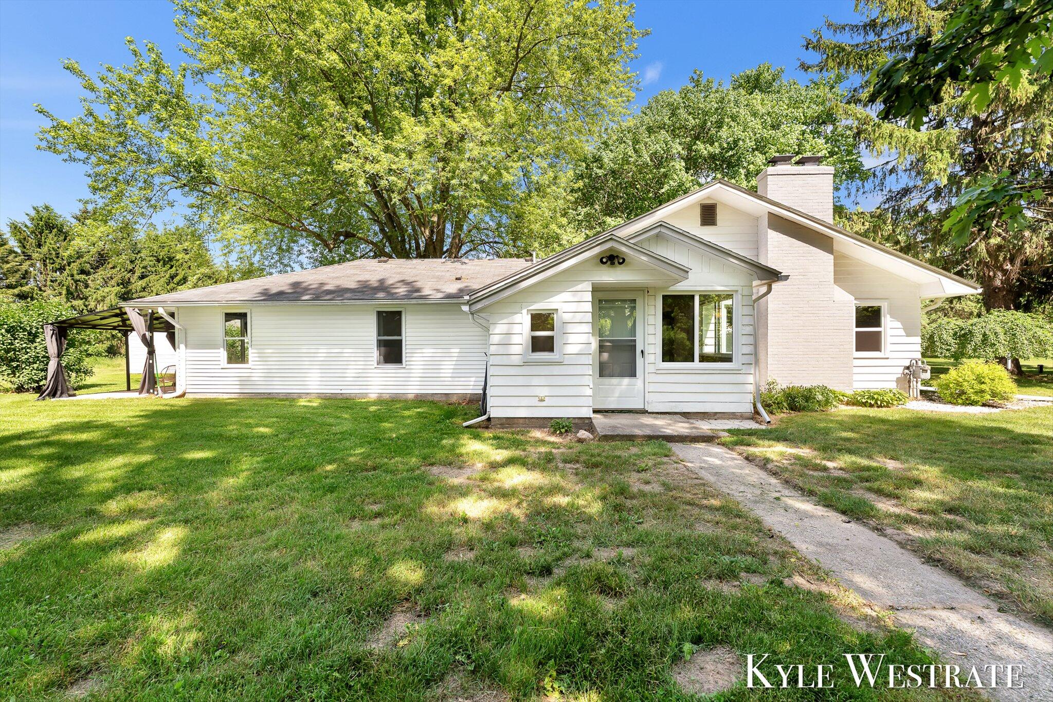 10019 10 Mile Road Northeast Rockford, MI 49341 - Photo 26 of 32 29-ELY07209
