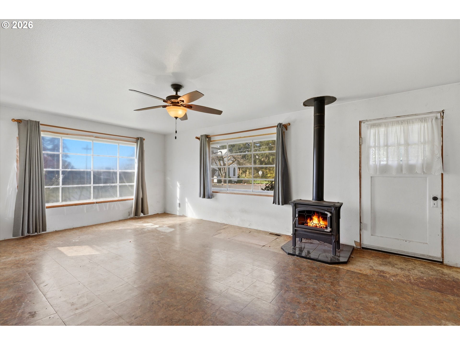 8140 Southeast Pleasant Home Road Gresham, OR 97080 - Photo 16 of 47