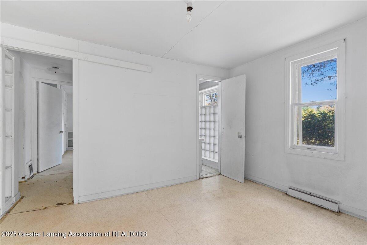 2561 Mt Hope Road Okemos, MI 48864 - Photo 14 of 33 14-Media Jett - 14