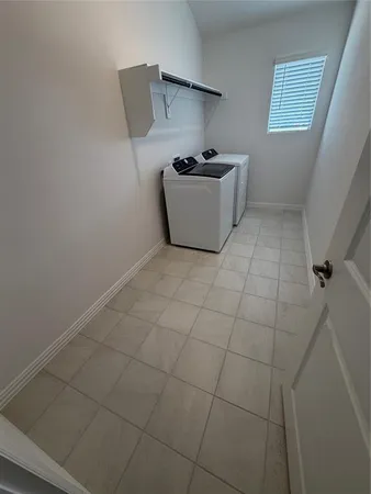 $2,275 | 2203 Rannoch Street, Sherman, TX 75092