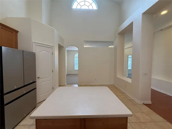 $3,200 | 8132 Brinegar Circle, Tampa, FL 33647