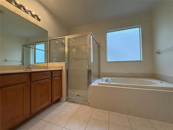 $3,200 | 8132 Brinegar Circle, Tampa, FL 33647