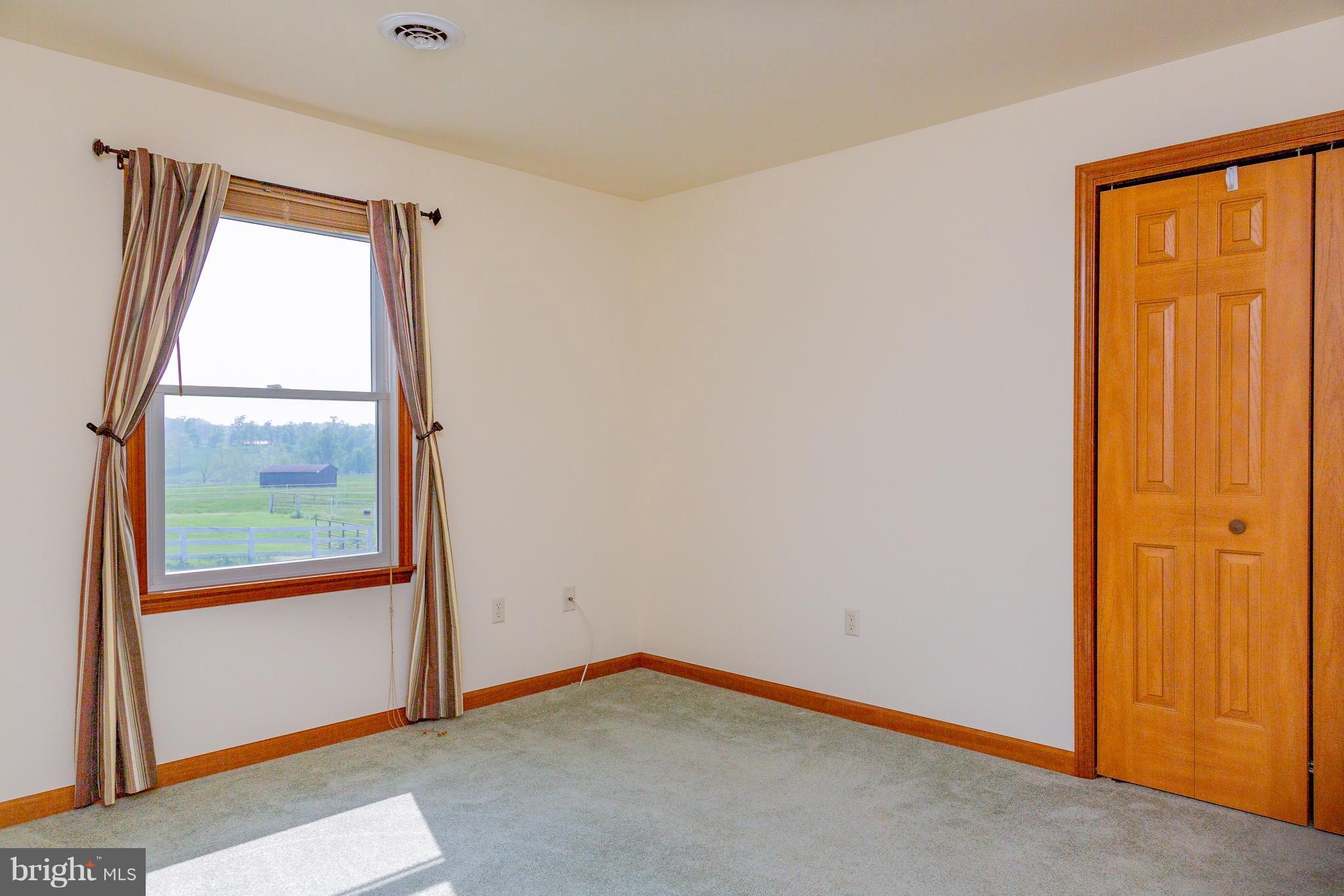 11428 Hill Road Keymar, MD 21757 - Photo 15 of 30 an empty room with window