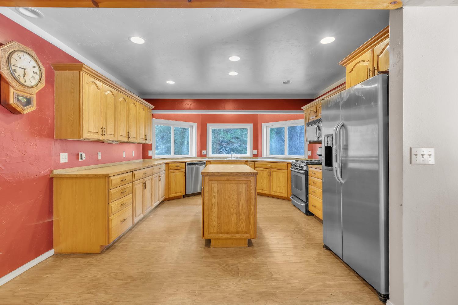 280 Gold Bluff Road Downieville, CA 95936 - Photo 16 of 45 Gallery Image 16
