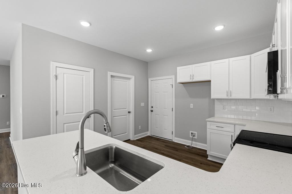 2080 Page Road Burgaw, NC 28425 - Photo 7 of 39 425A8243