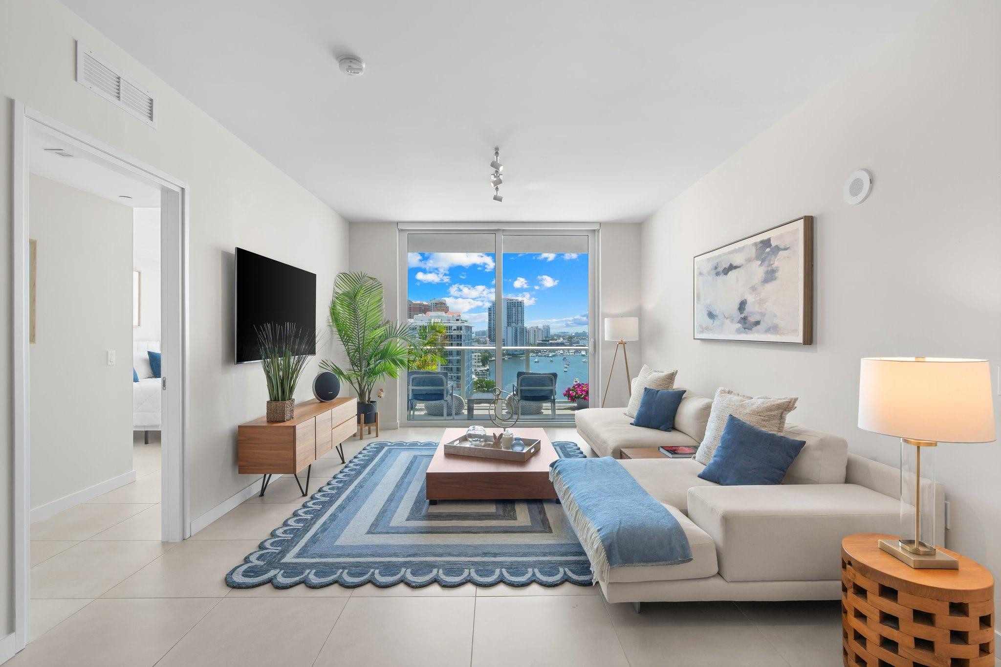 401 North Birch Road, Unit 1102 Fort Lauderdale, FL 33304 - Photo 2 of 31 Photo 2