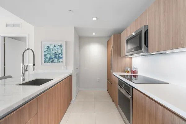 $9,000 | 401 North Birch Road, Unit 1102, Fort Lauderdale, FL 33304