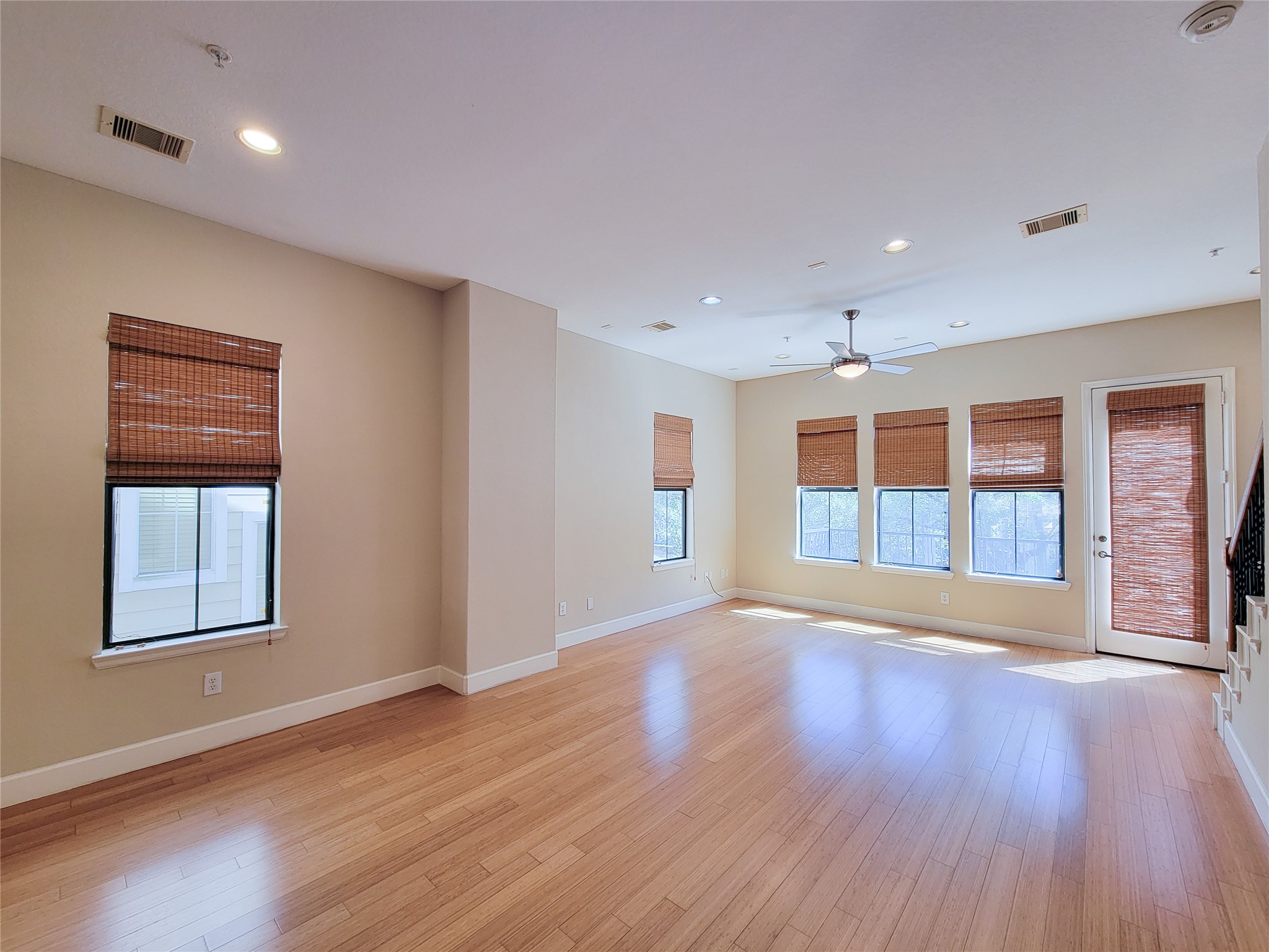 2904 Chenevert Street, Unit F Houston, TX 77004 - Photo 13 of 50