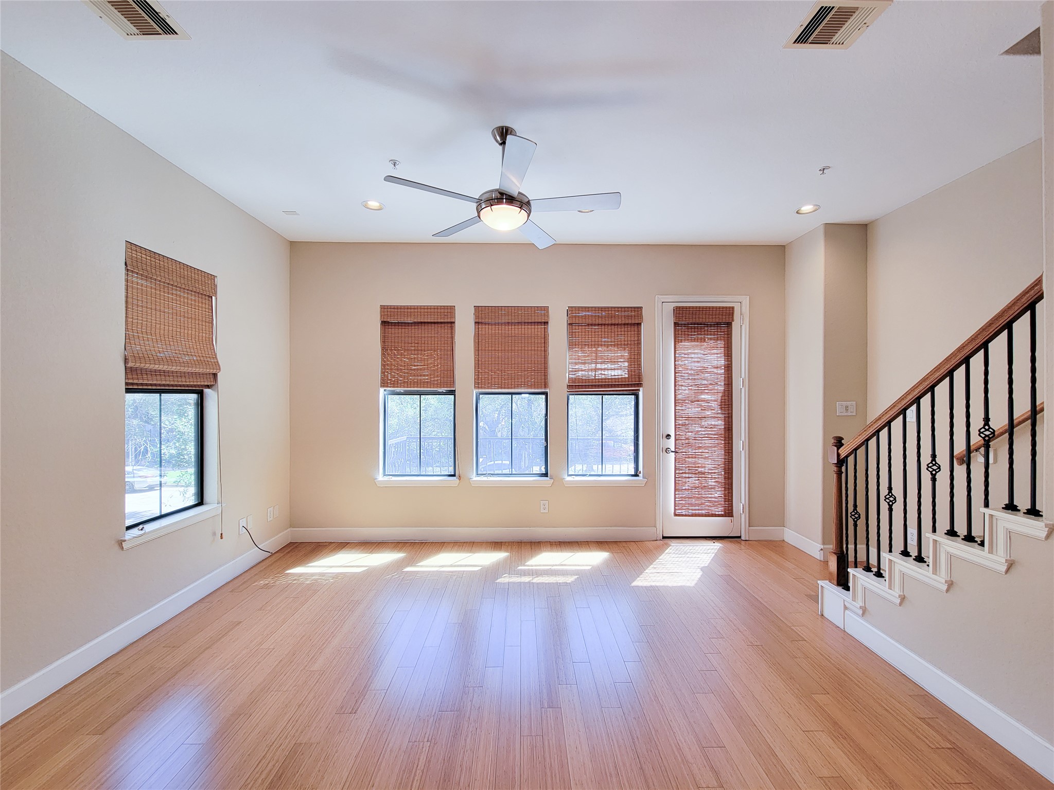 2904 Chenevert Street, Unit F Houston, TX 77004 - Photo 16 of 50