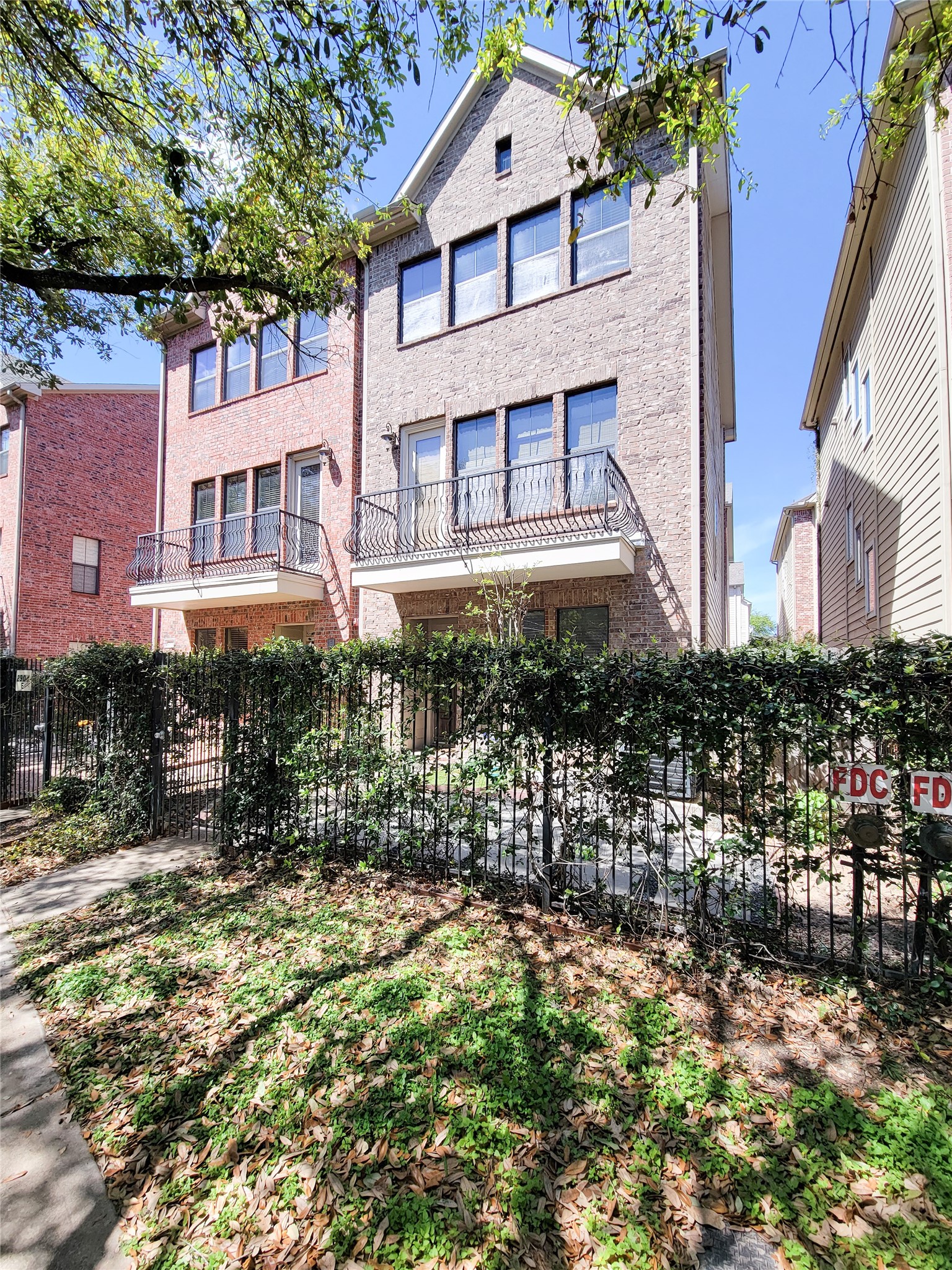 2904 Chenevert Street, Unit F Houston, TX 77004 - Photo 44 of 50